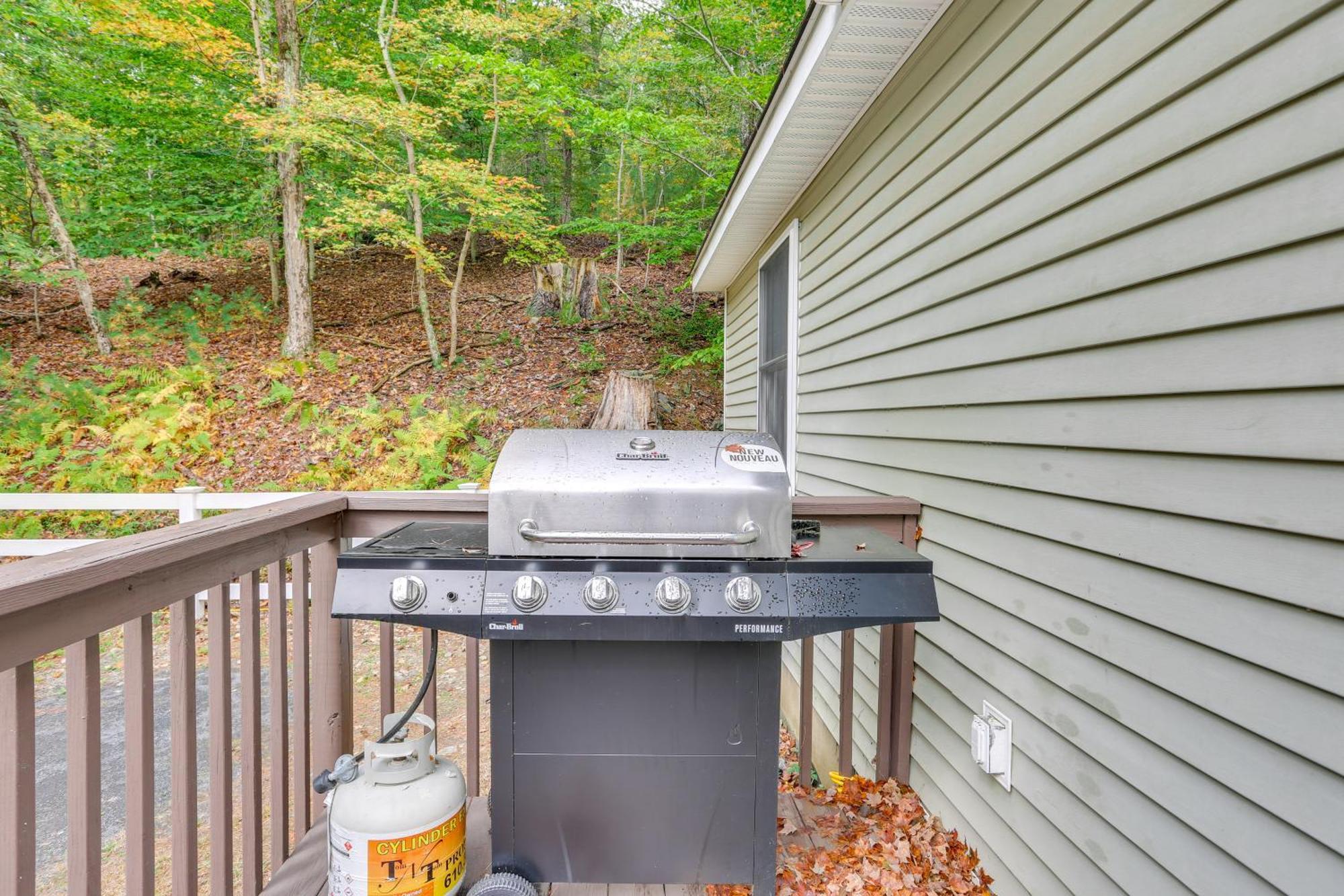 Cozy With Grill, Near Waterfalls Holiday home *